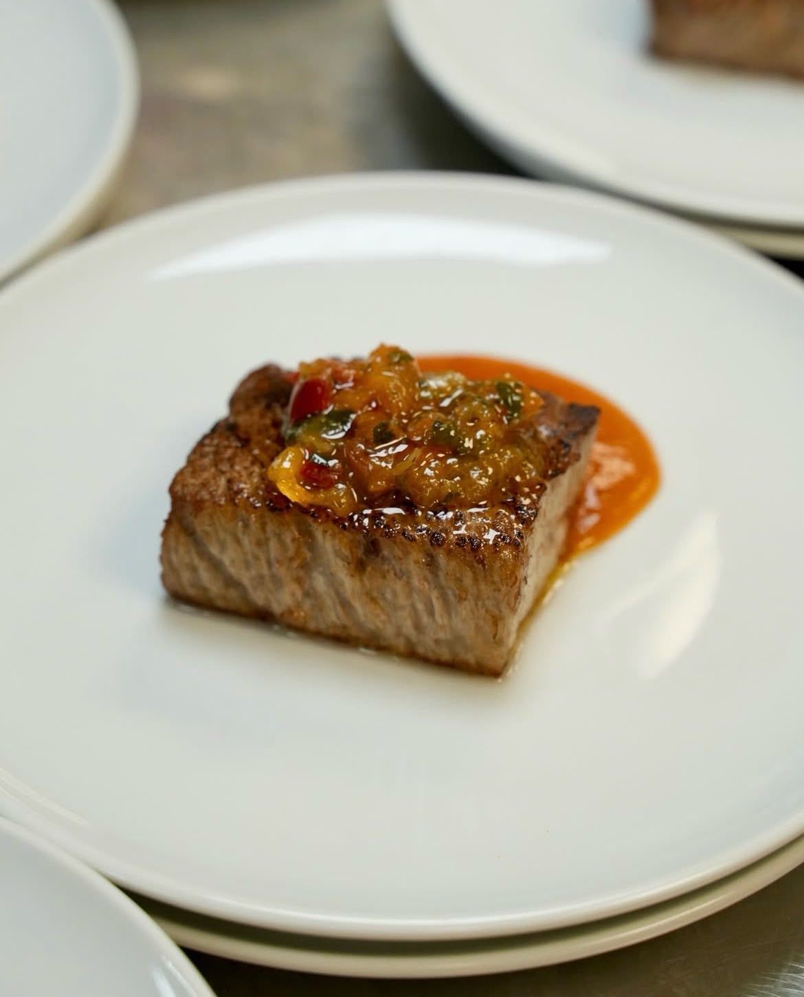 Ventrèche de thon maturée cuite au Josper — Chez Bastianin